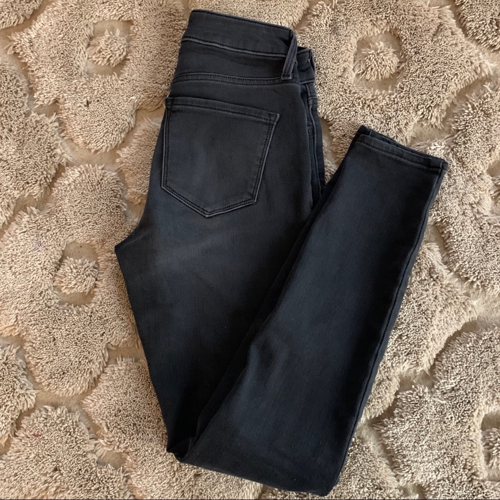 High Rise Jeans - Picture 3 of 3